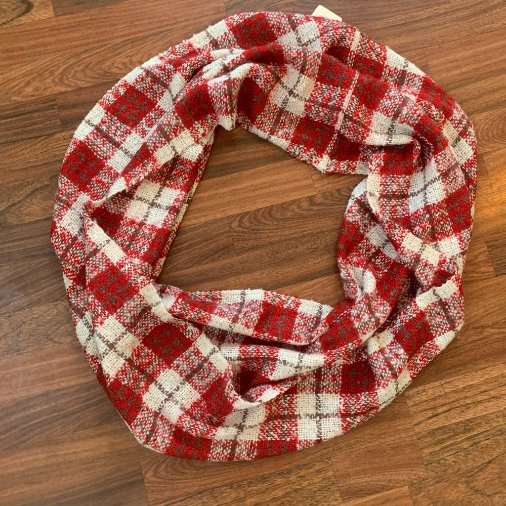 Fadiva knit Infinity Scarf New Red Cream Brown Plaid Winter Holiday Preppy Boho